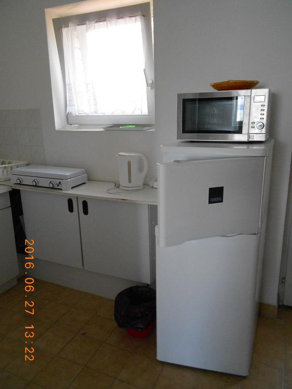 Vizparti Apartmanok Szantod Exterior photo